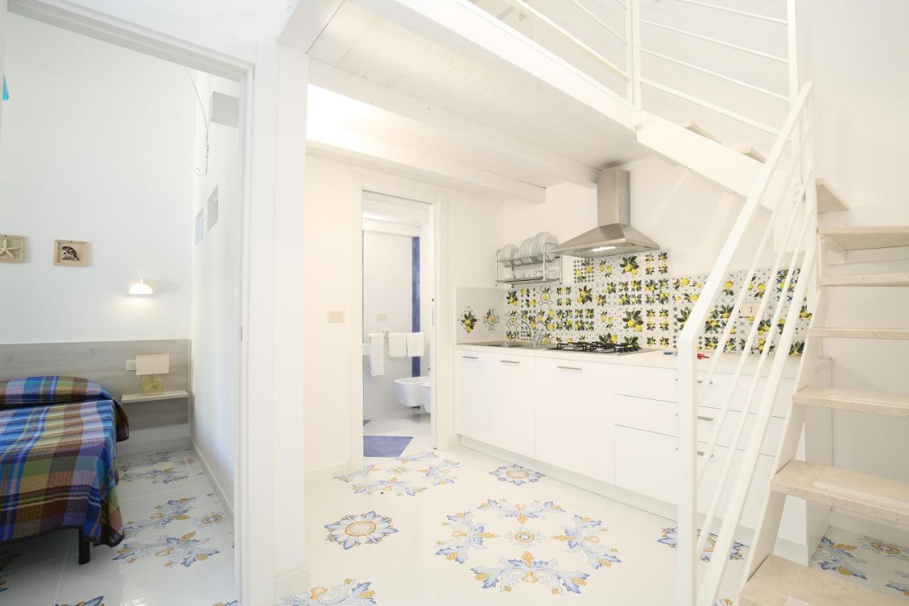 Residence La Conchiglia Вьесте Экстерьер фото