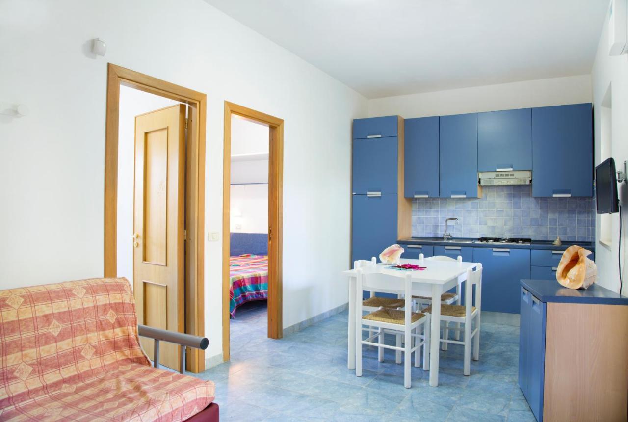 Residence La Conchiglia Вьесте Экстерьер фото