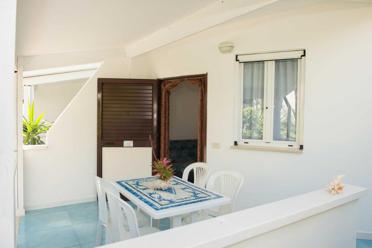 Residence La Conchiglia Вьесте Экстерьер фото